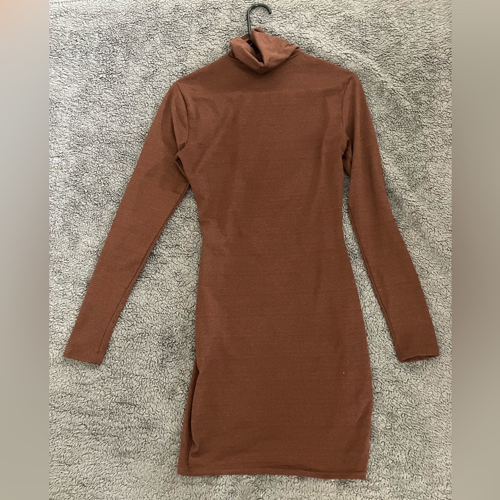 Windsor form fitting dress